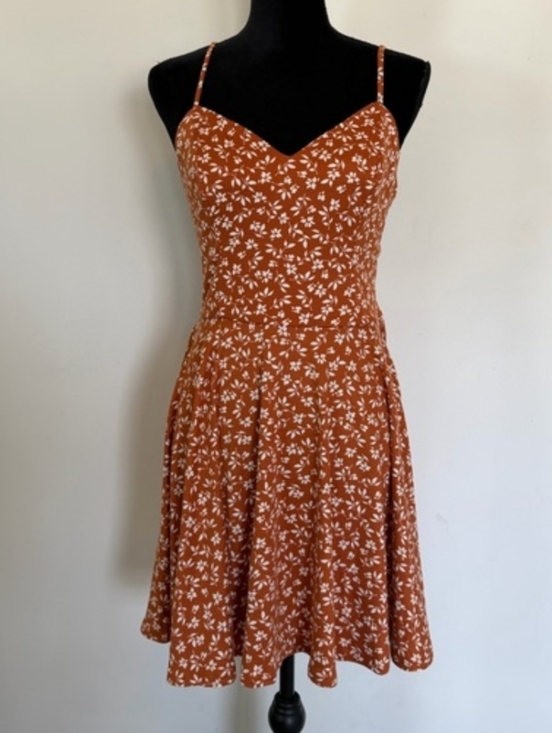 The General Good Floral Orange Dress Crisscross Strappy Size Large NWOT - Picture 15 of 16